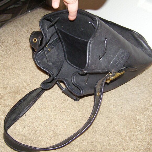 Vintage COACH black leather bucket bag Drawstring closure - Picture 12 of 12